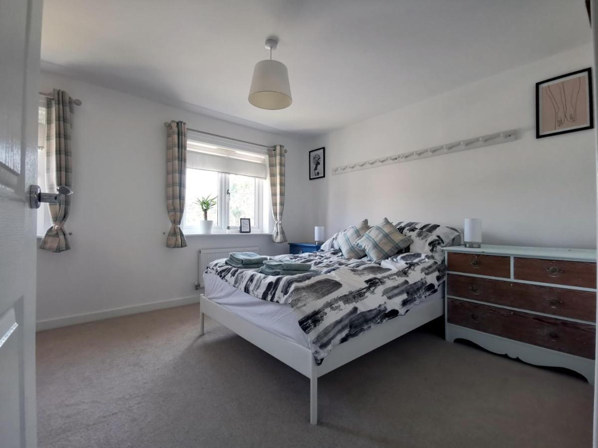 2 Bedroom House With Free Parking Lyme Regis Dış mekan fotoğraf
